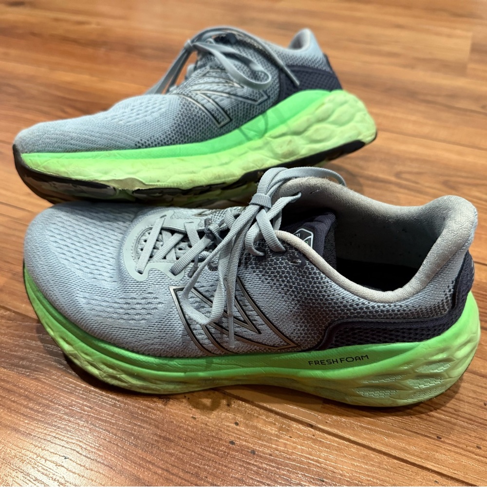 New Balance More v3 men’s size 10 4e